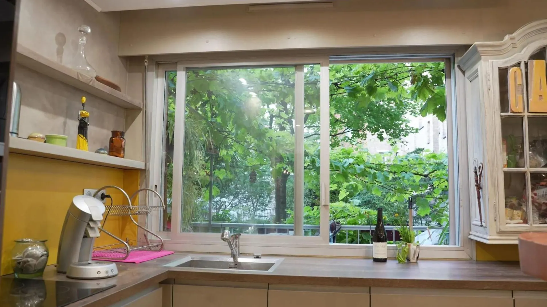 Appartement Charmant A Paris Pres De Montmartre 48M² Avec Terrasse 0*,  فرنسا