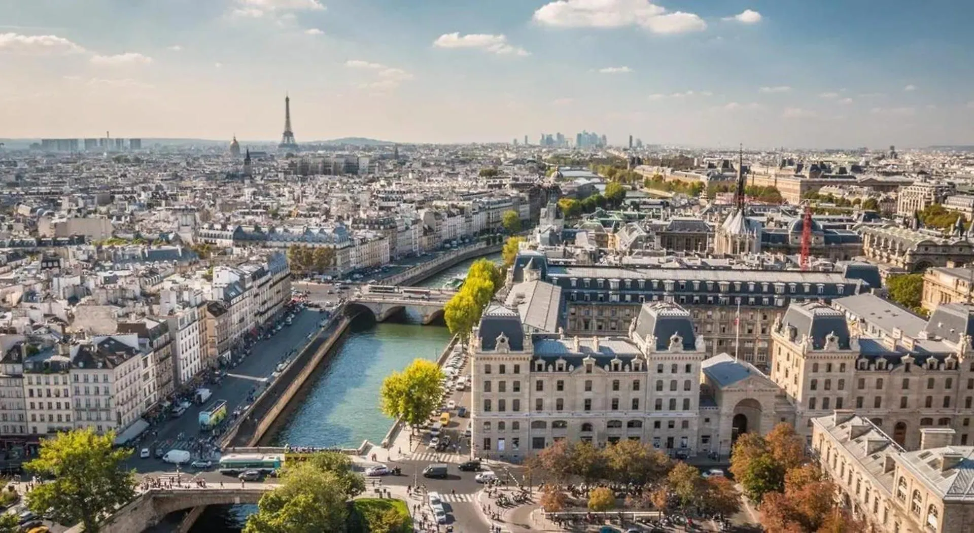 Appartement Charmant A Paris Pres De Montmartre 48M² Avec Terrasse 0*,